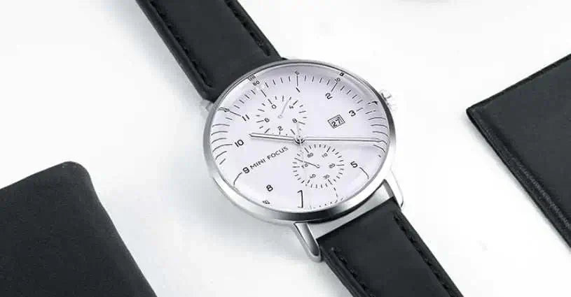 Montre d'Affaires pour Hommes avec calendrier et cadran lumineux, étanche, bracelet en cuir noir.