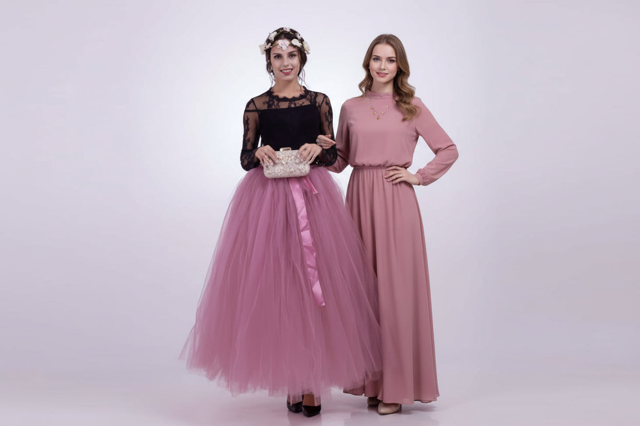 Pregnant woman dress featuring a stylish tulle skirt and black lace top, designed for comfort and elegance.