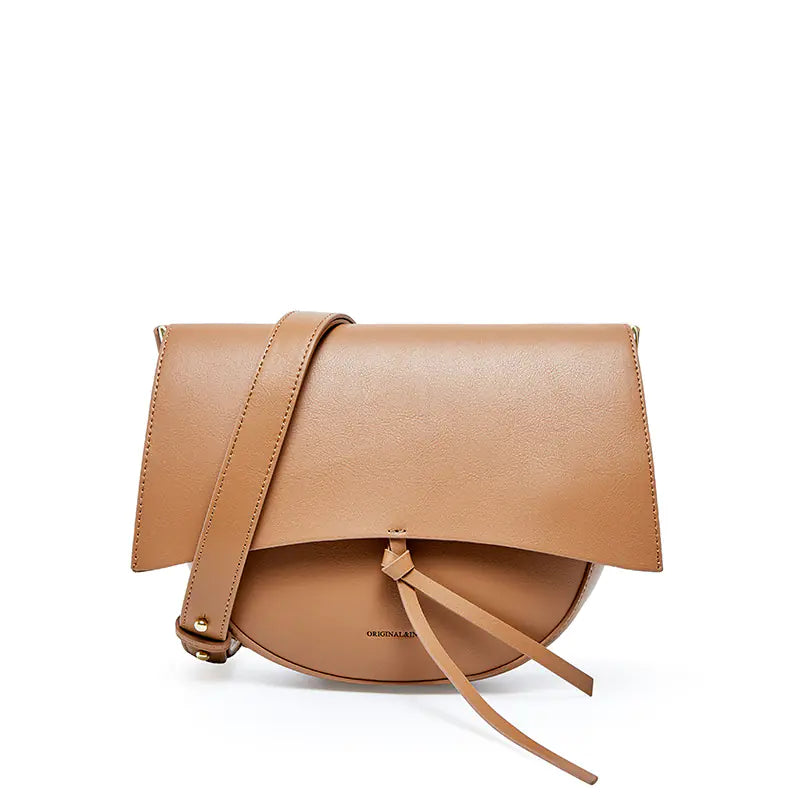 Sac à épaule en cuir polyvalent avec design rétro de selle