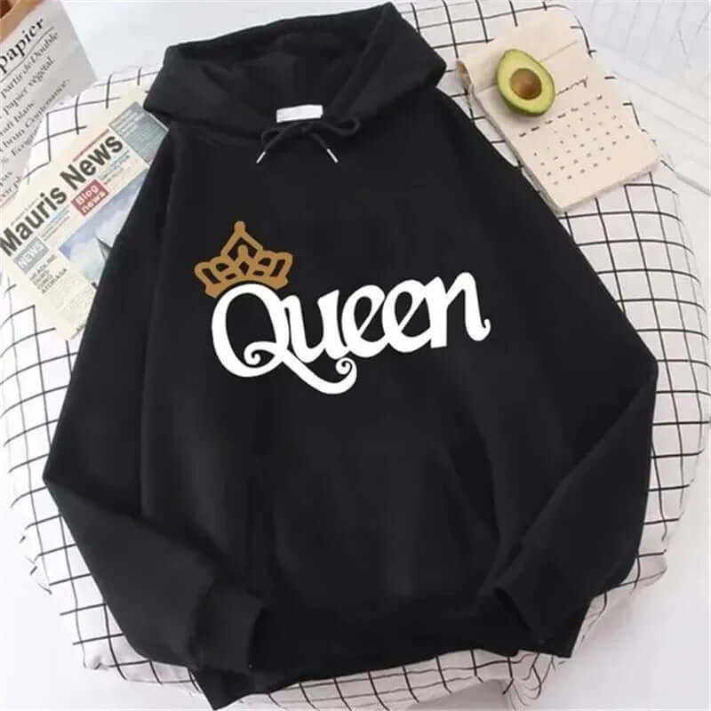 QUEEN Print Hoodies Fleece Hooded Sweatshir in black with crown design, perfect for casual outings.