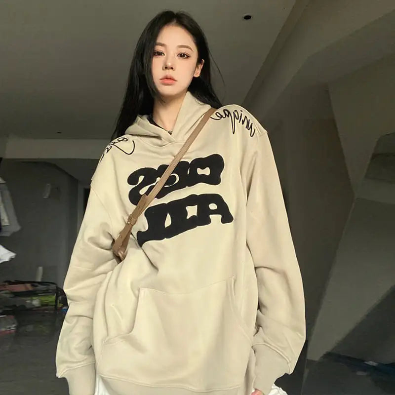 Elegant Fleece-lined Letter Sweater Jacket